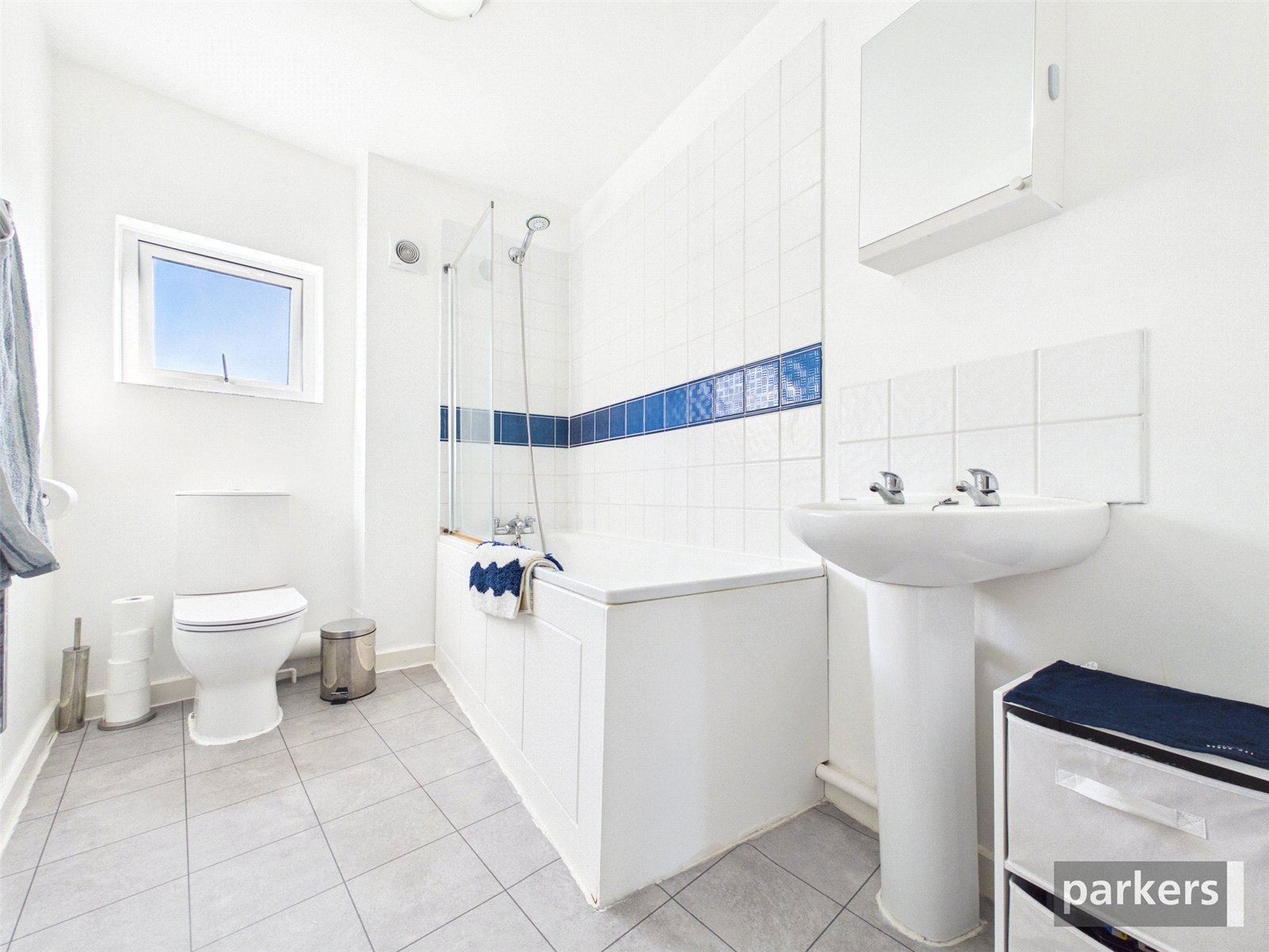 2 bedroom Flat to let in Reading, Berkshire