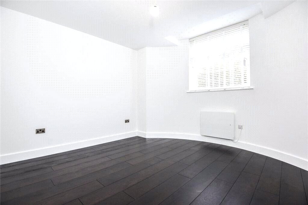 1 bedroom Flat to let in Reading, Berkshire