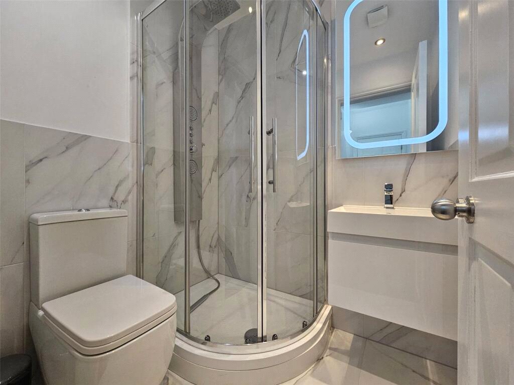 0 bedroom Flat to let in Reading, Berkshire