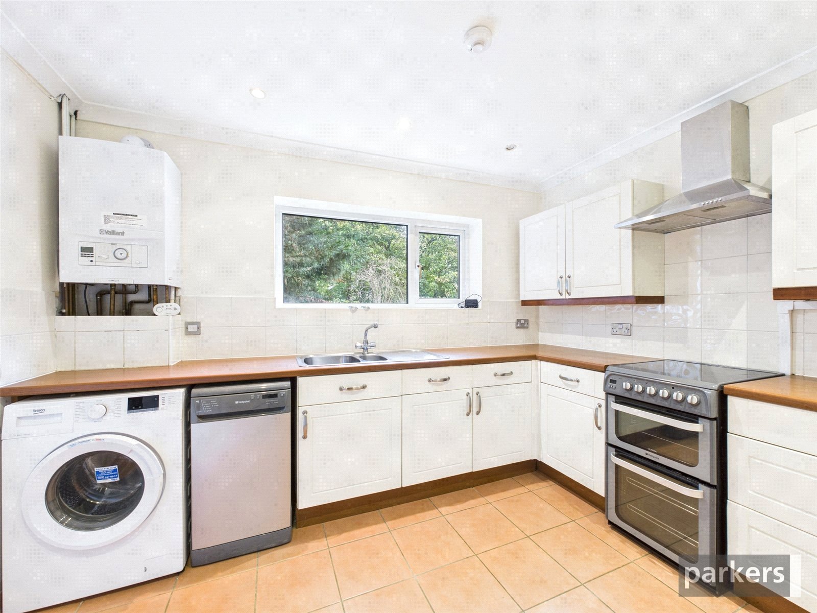 2 bedroom Flat to let in Reading, Berkshire