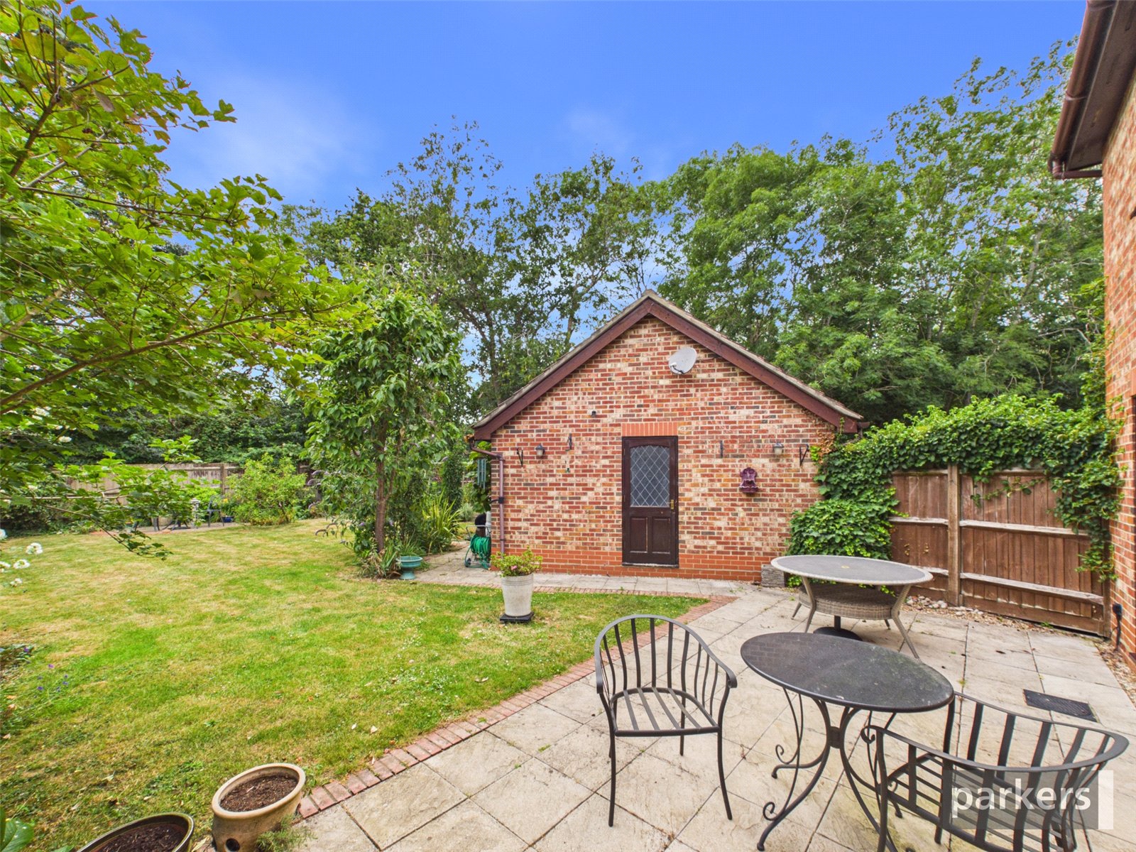 4 bedroom House to let in Lower Earley, Reading, Berkshire