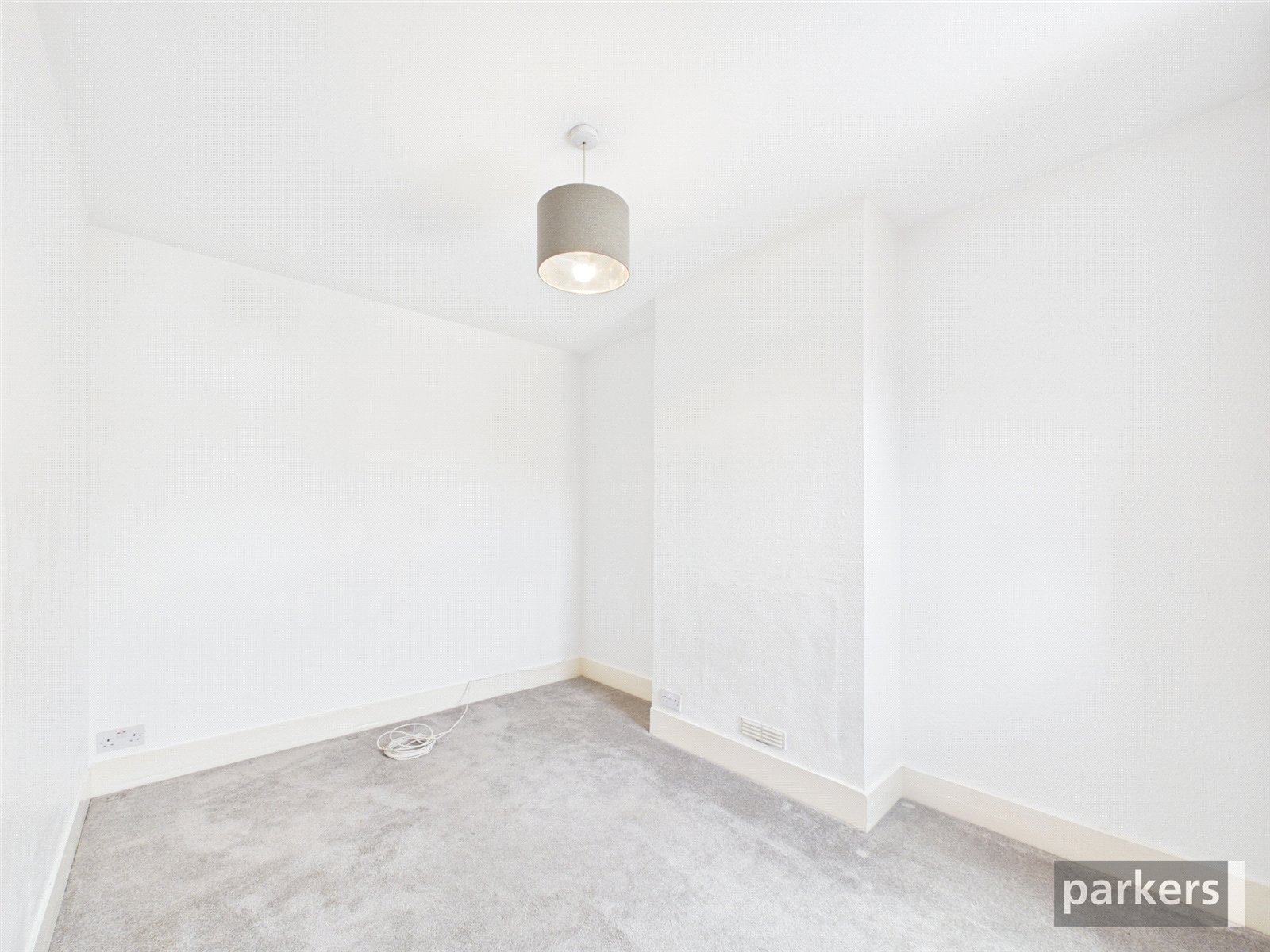 3 bedroom House to let in Reading, Berkshire