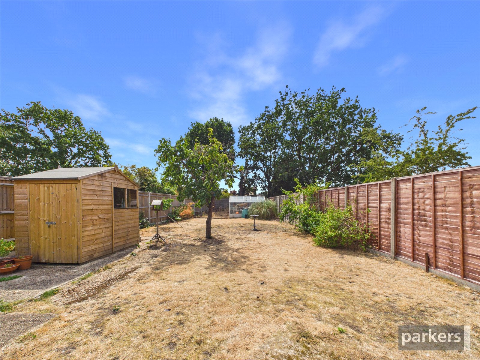 2 bedroom Bungalow to let in Woodley, Reading, Berkshire
