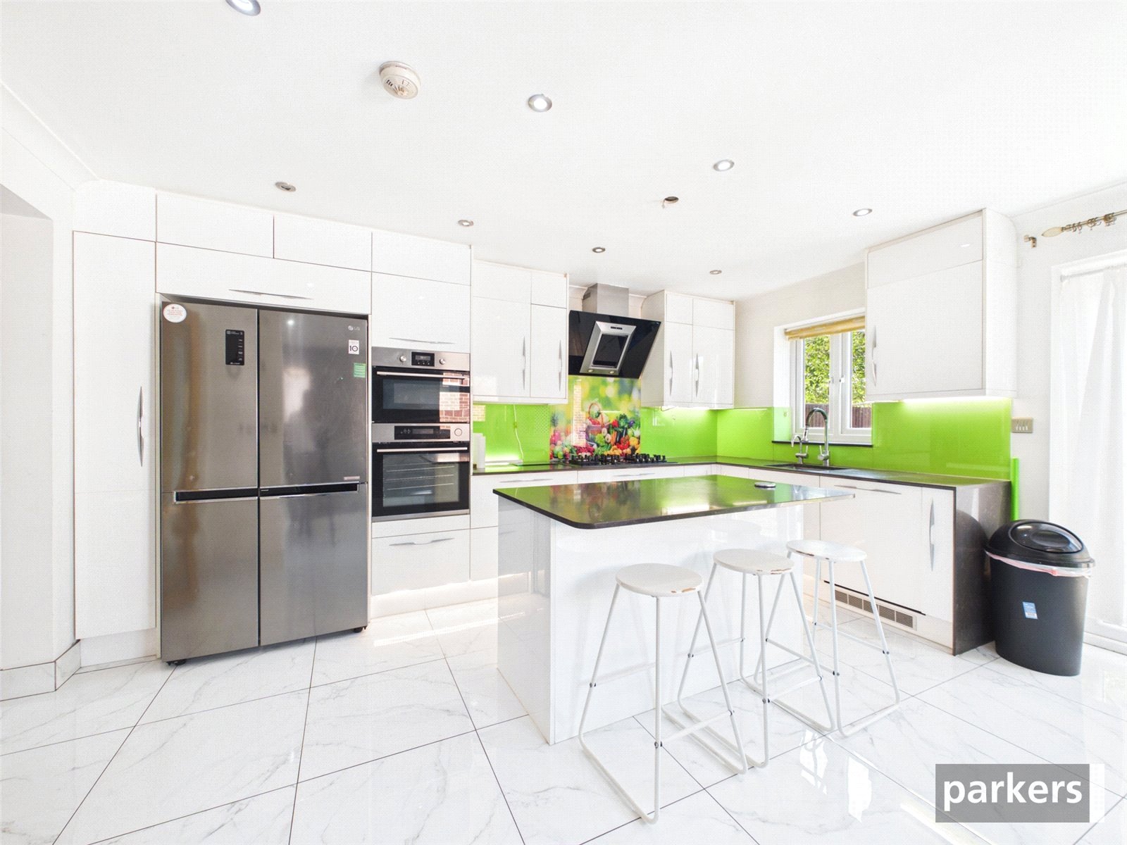 4 bedroom House to let in Earley, Reading, Berkshire