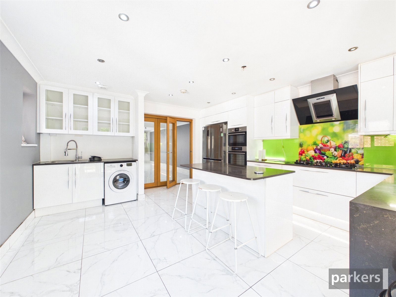 4 bedroom House to let in Earley, Reading, Berkshire