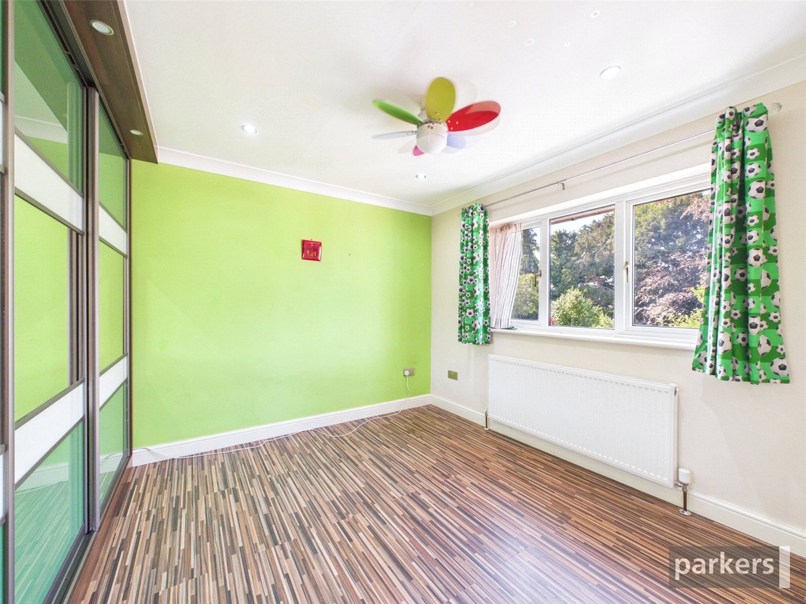 4 bedroom House to let in Earley, Reading, Berkshire