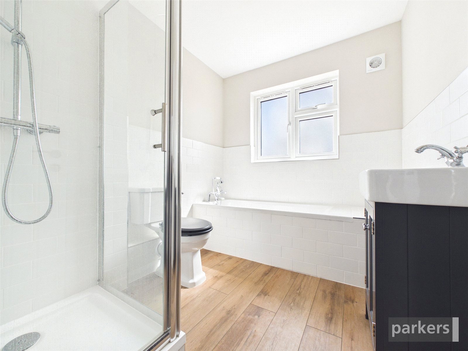 4 bedroom House to let in Caversham, Reading, Berkshire
