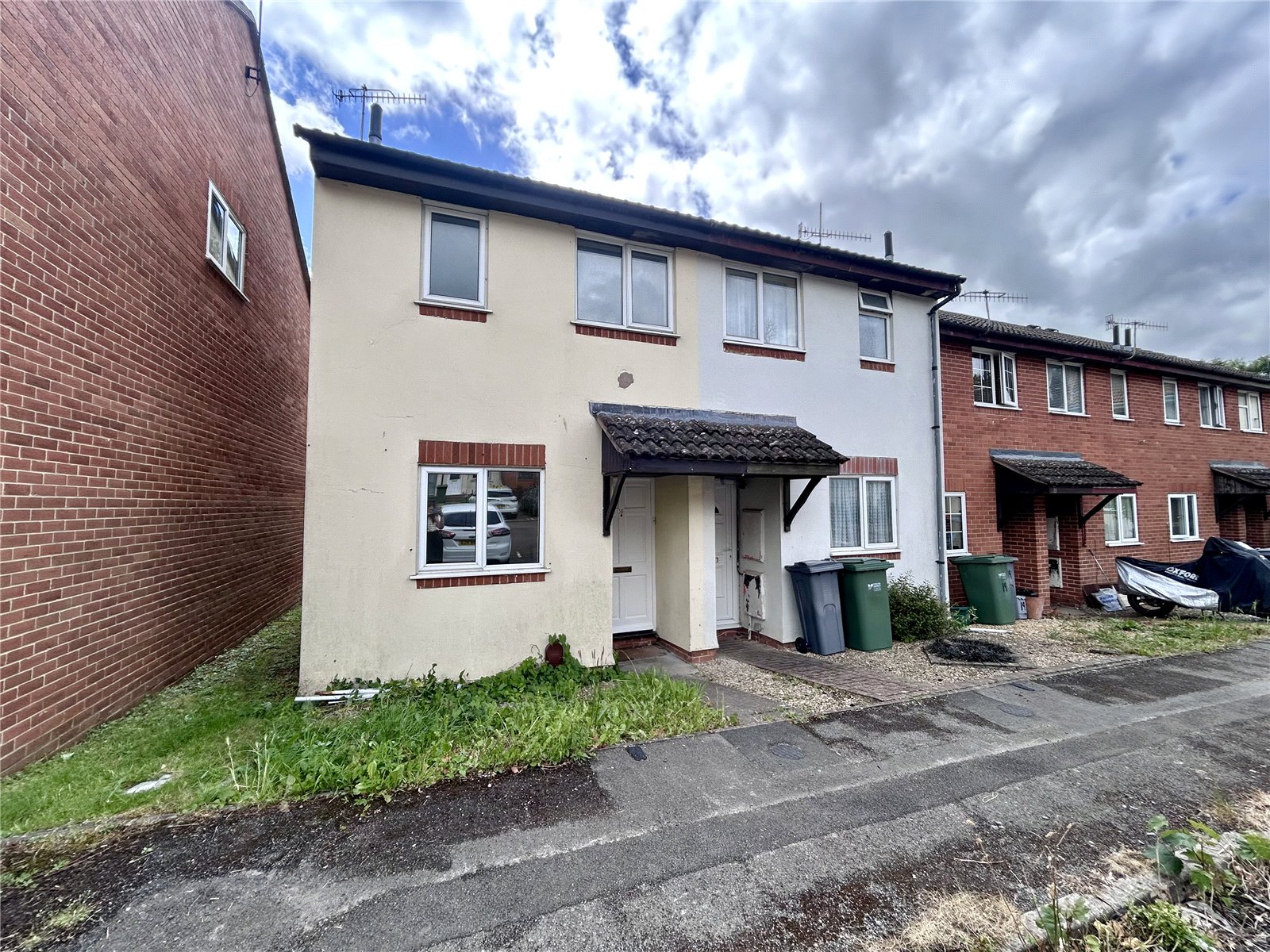 2 bedroom House to let in Stroud, Gloucestershire