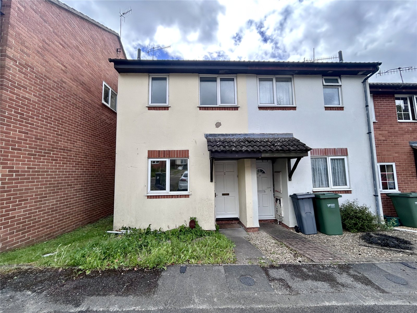 2 bedroom House to let in Stroud, Gloucestershire