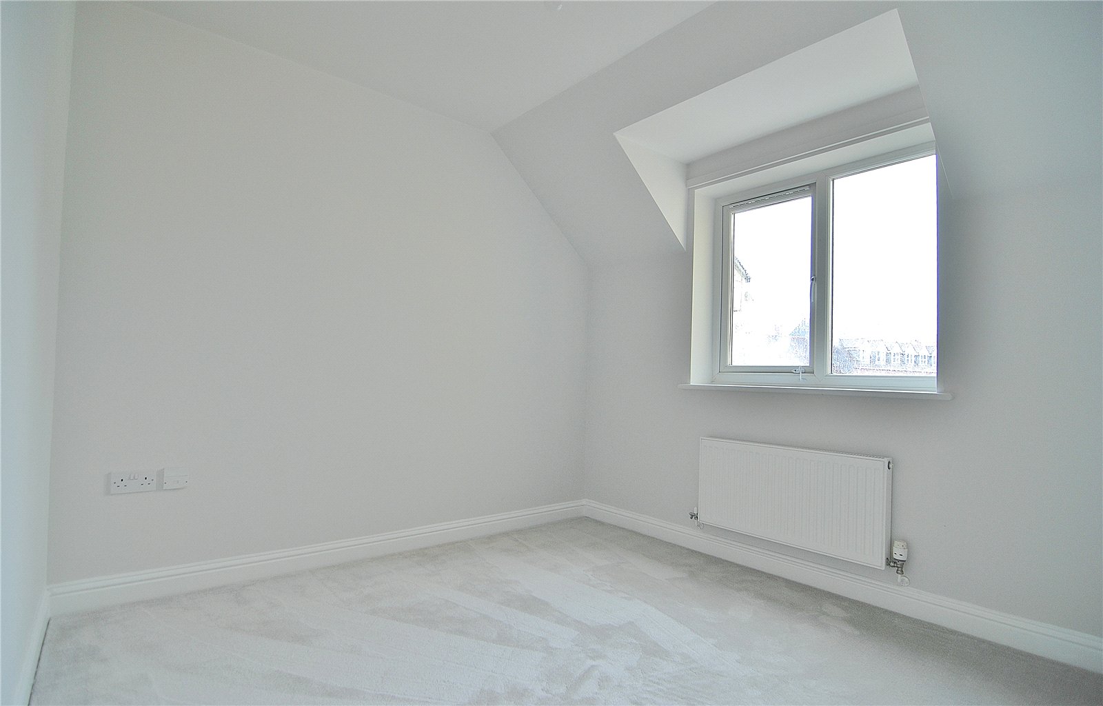 2 bedroom Flat to let in Stroud, Gloucestershire