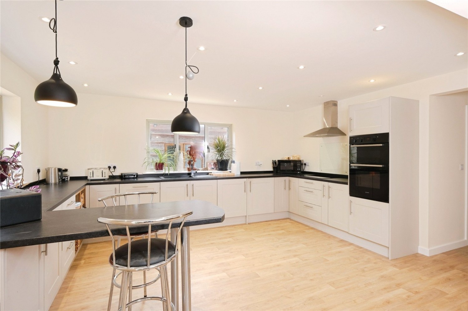 Thrupp, Stroud, Gloucestershire