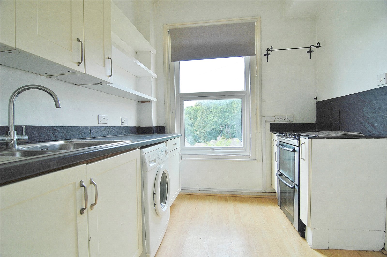 1 bedroom Flat to let in Stroud, Gloucestershire