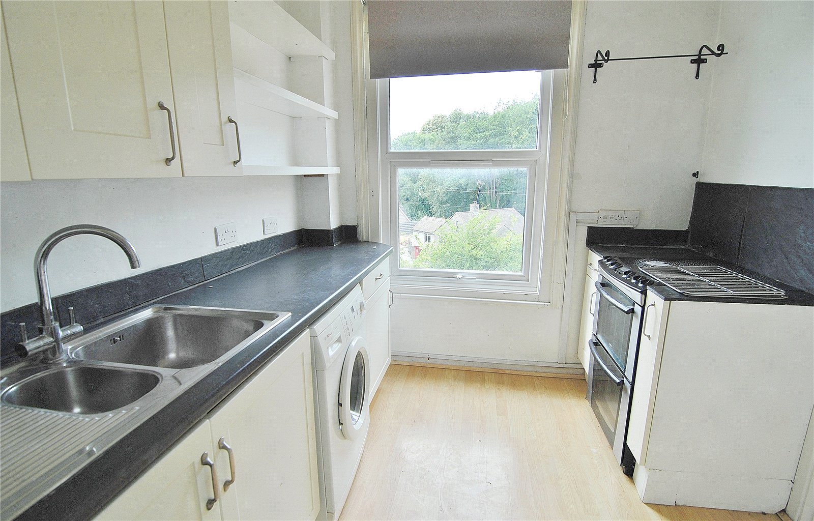 1 bedroom Flat to let in Stroud, Gloucestershire