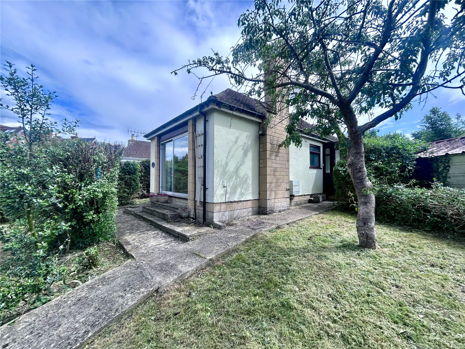 2 bedroom Bungalow to let in Stroud, Gloucestershire
