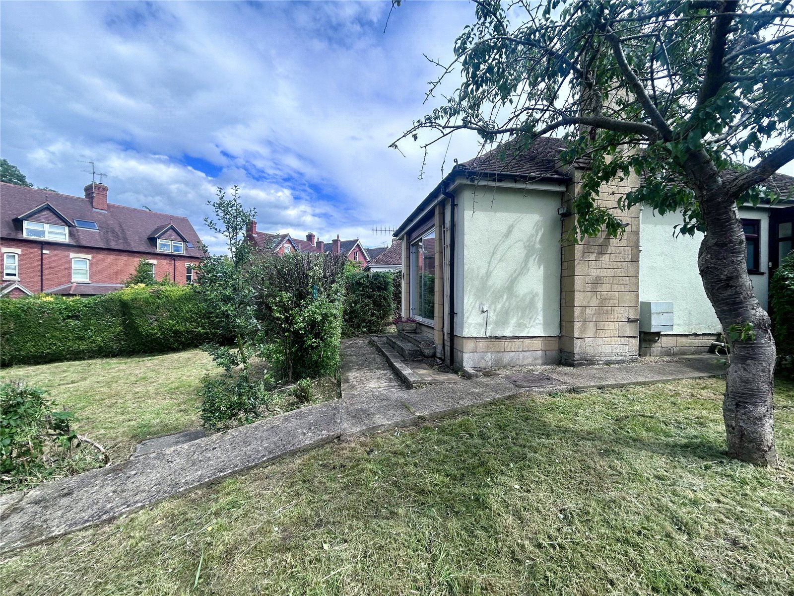 2 bedroom Bungalow to let in Stroud, Gloucestershire