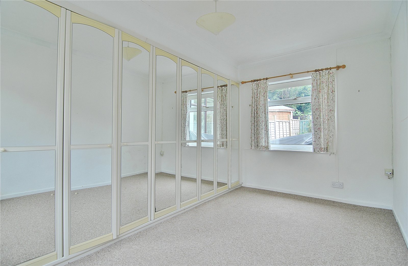 2 bedroom Bungalow to let in Stroud, Gloucestershire