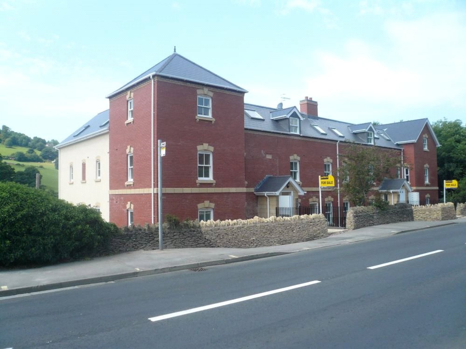 London Road, Stroud, Gloucestershire