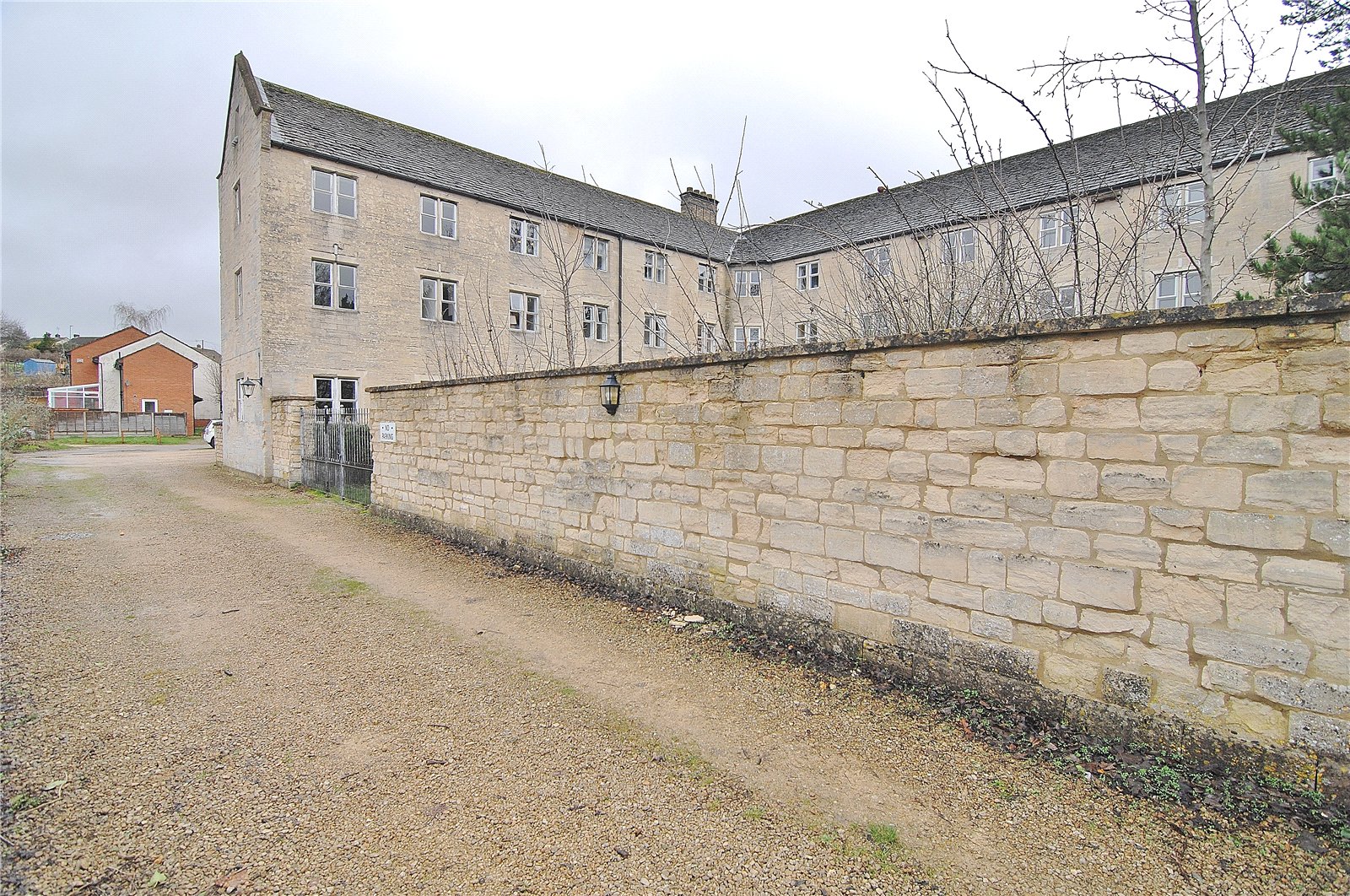 2 bedroom Flat for sale in Bisley Road, Stroud, Gloucestershire