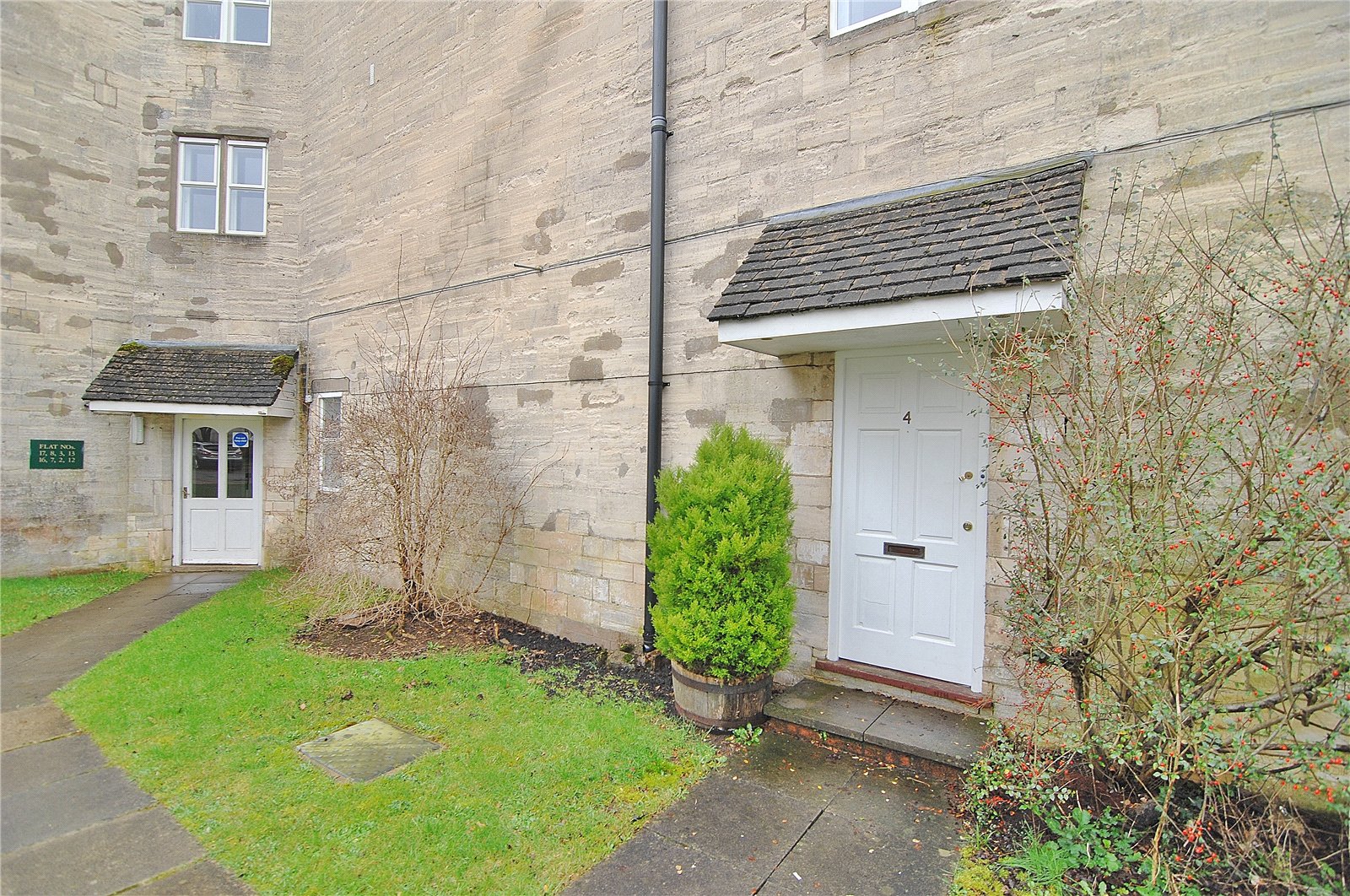 2 bedroom Flat for sale in Bisley Road, Stroud, Gloucestershire