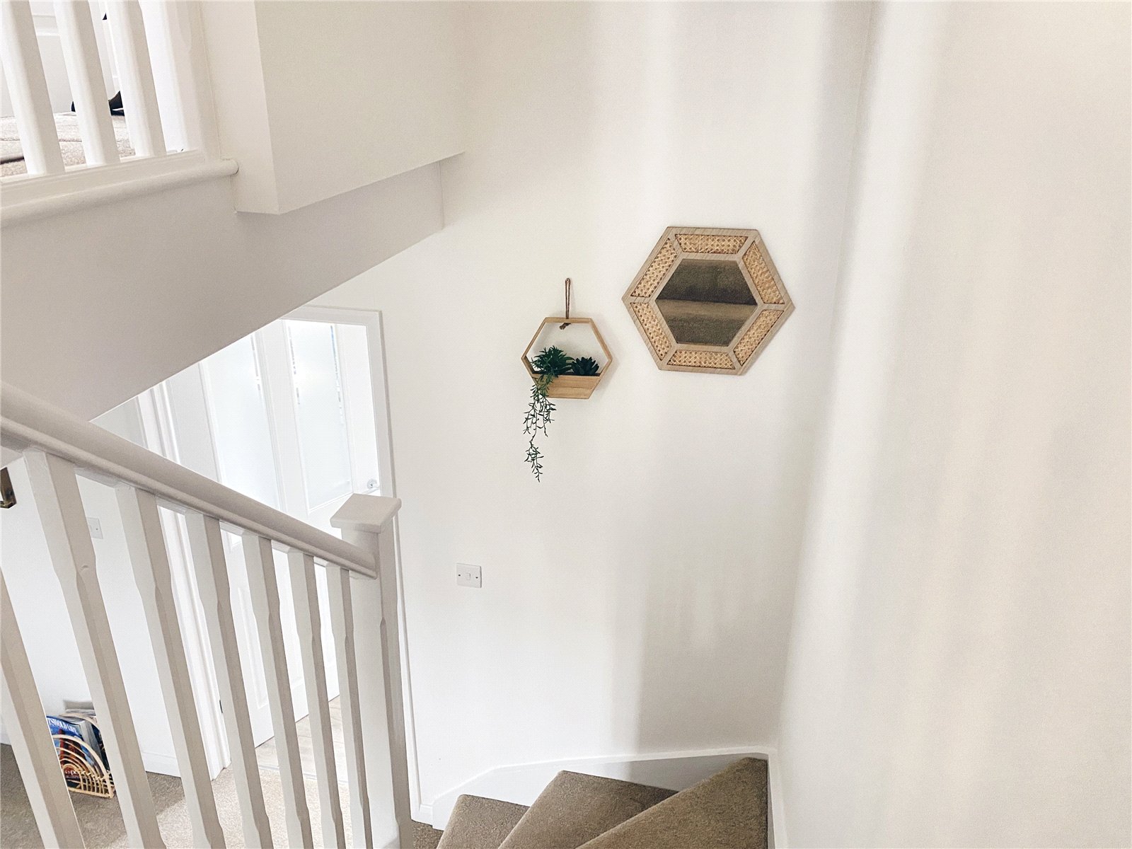 2 bedroom House for sale in Oldends, Stonehouse, Gloucestershire
