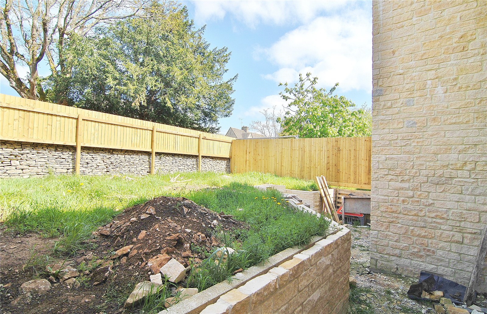 3 bedroom House for sale in Minchinhampton, Stroud