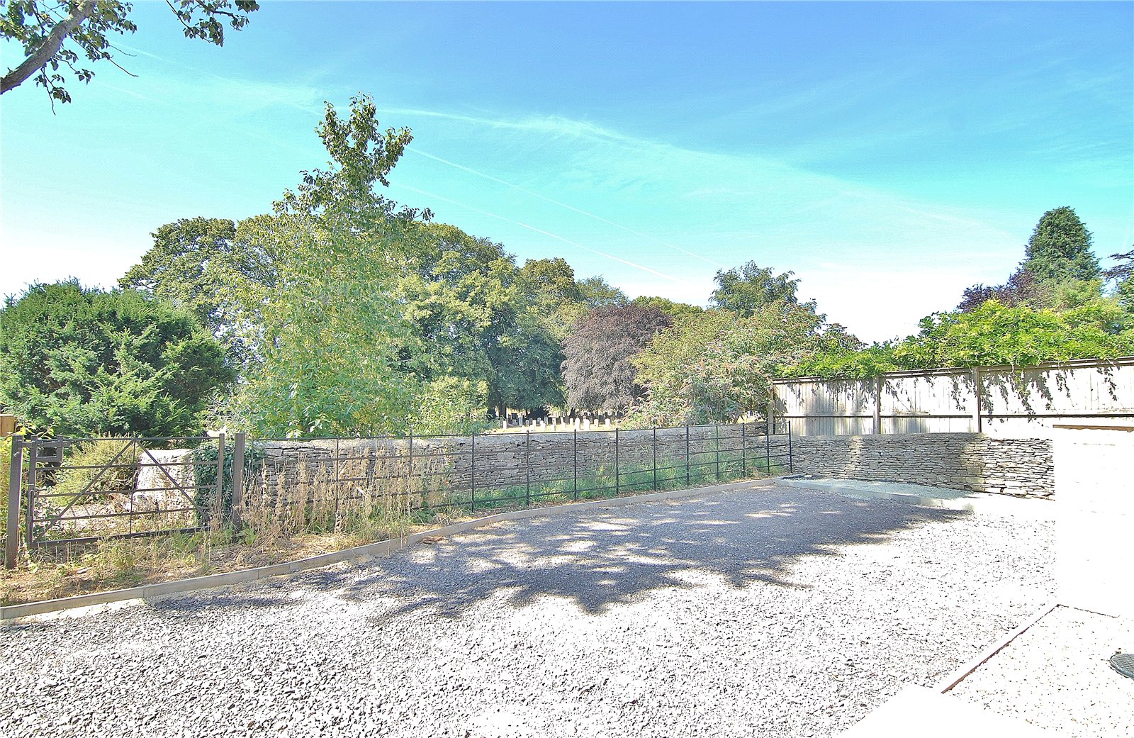 3 bedroom House for sale in Minchinhampton, Stroud