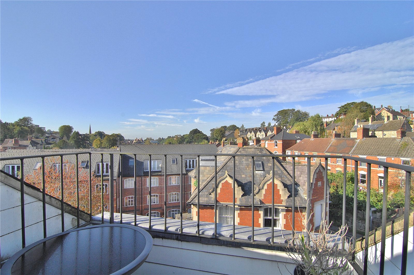 1 bedroom Flat to let in Stroud, Gloucestershire