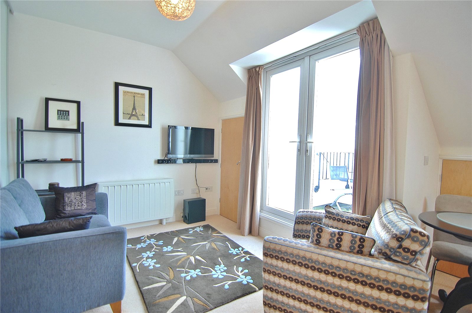 1 bedroom Flat to let in Stroud, Gloucestershire