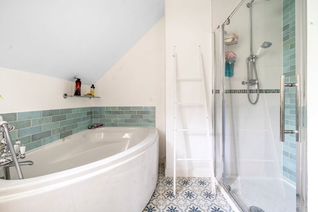 4 bedroom House for sale in Avening, Tetbury, Gloucestershire