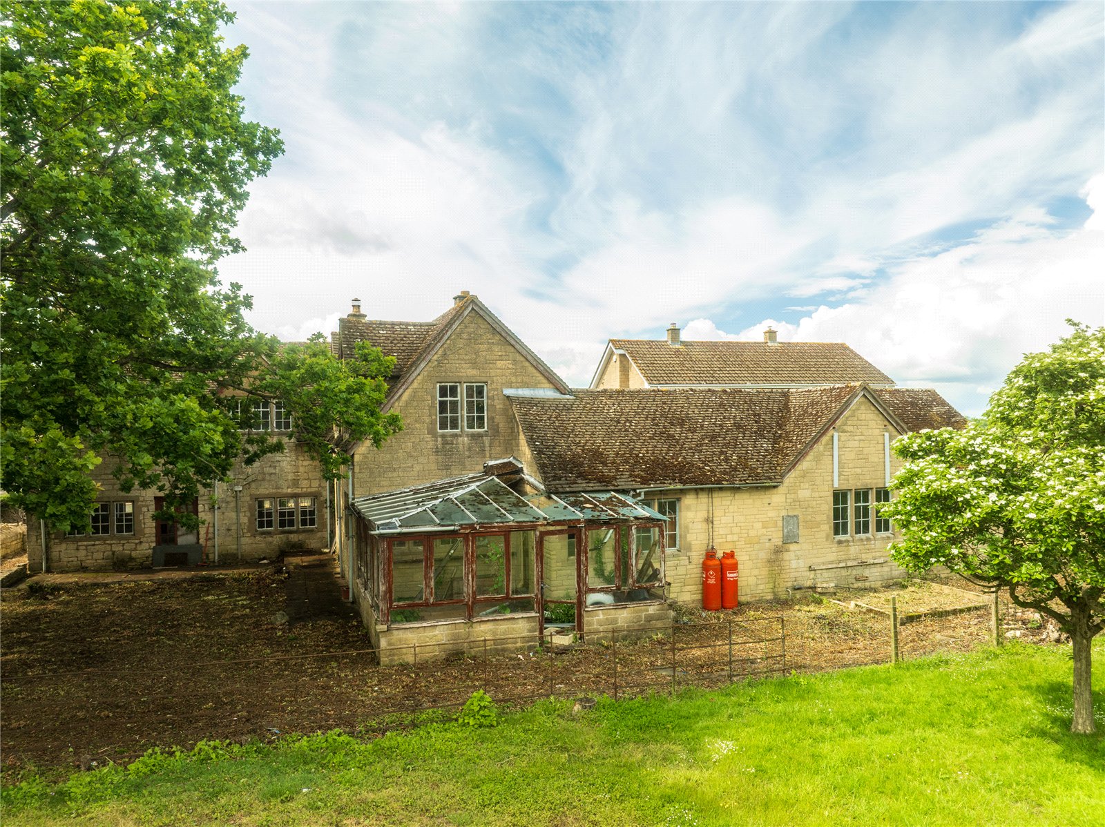 4 bedroom House for sale in Brookthorpe, Gloucester, Gloucestershire