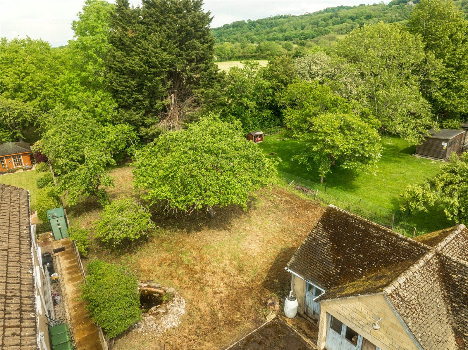 4 bedroom House for sale in Brookthorpe, Gloucester, Gloucestershire