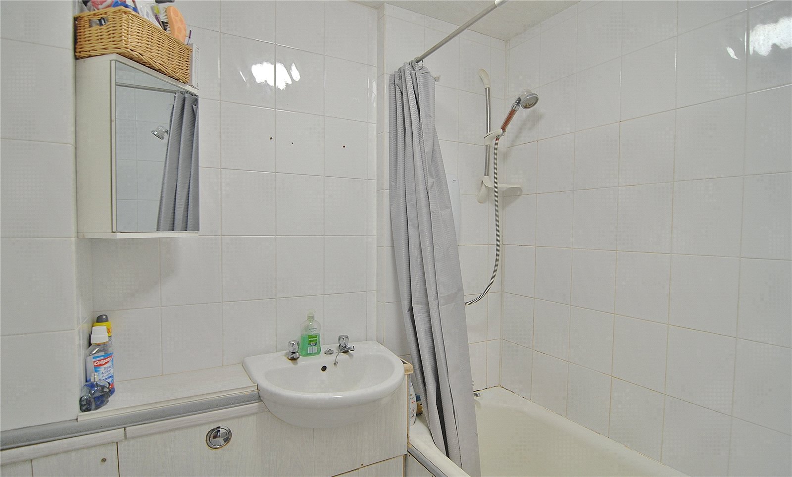 1 bedroom Flat for sale in Stroud, Gloucestershire