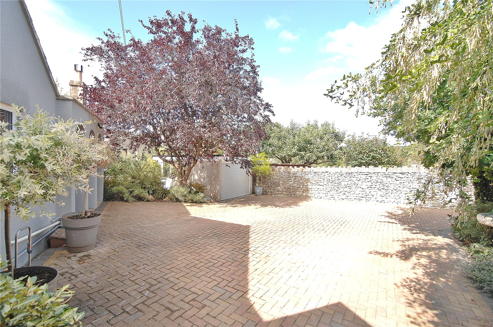 3 bedroom Bungalow for sale in Chalford Hill, Stroud, Gloucestershire