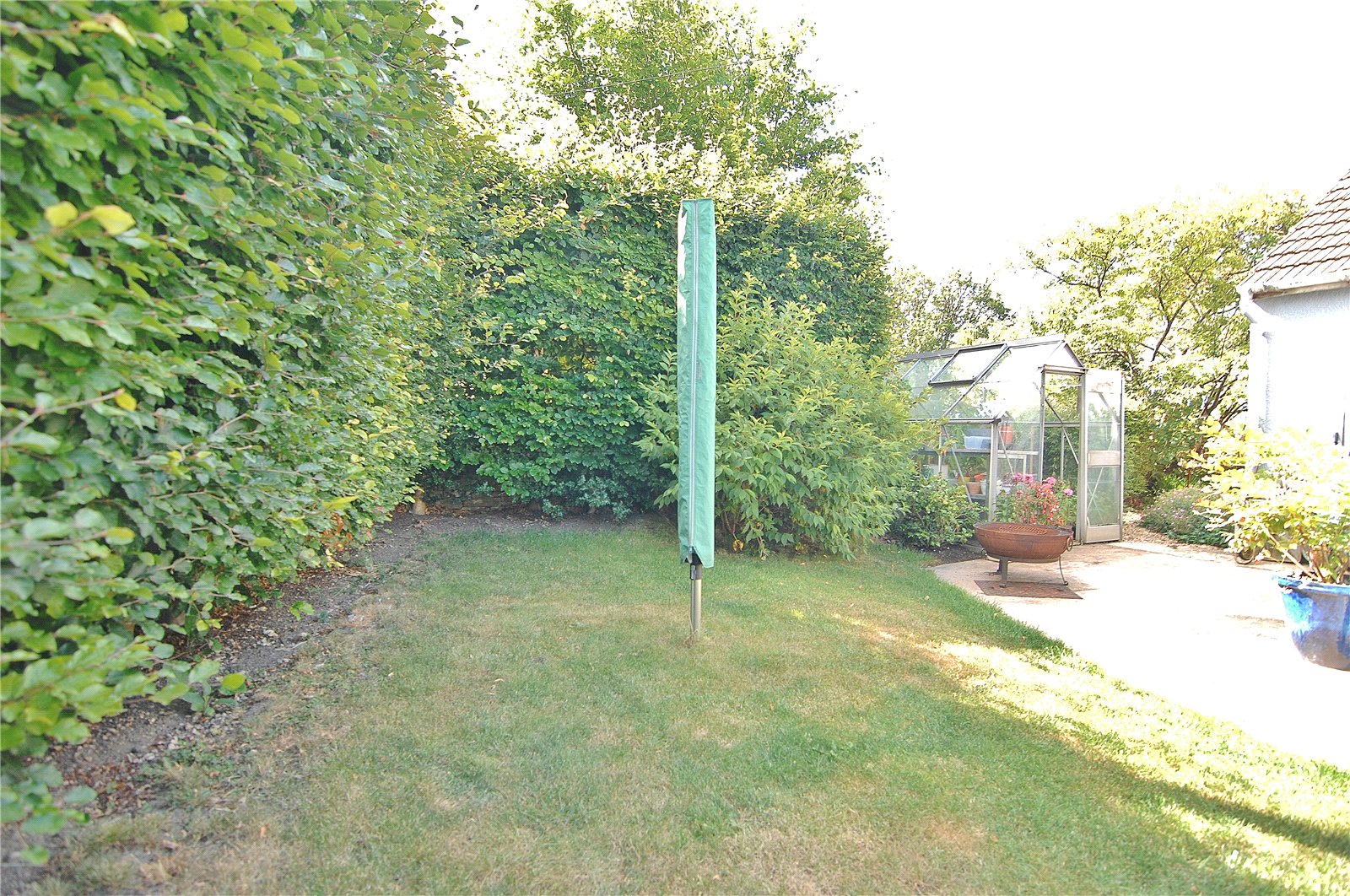 3 bedroom Bungalow for sale in Chalford Hill, Stroud, Gloucestershire