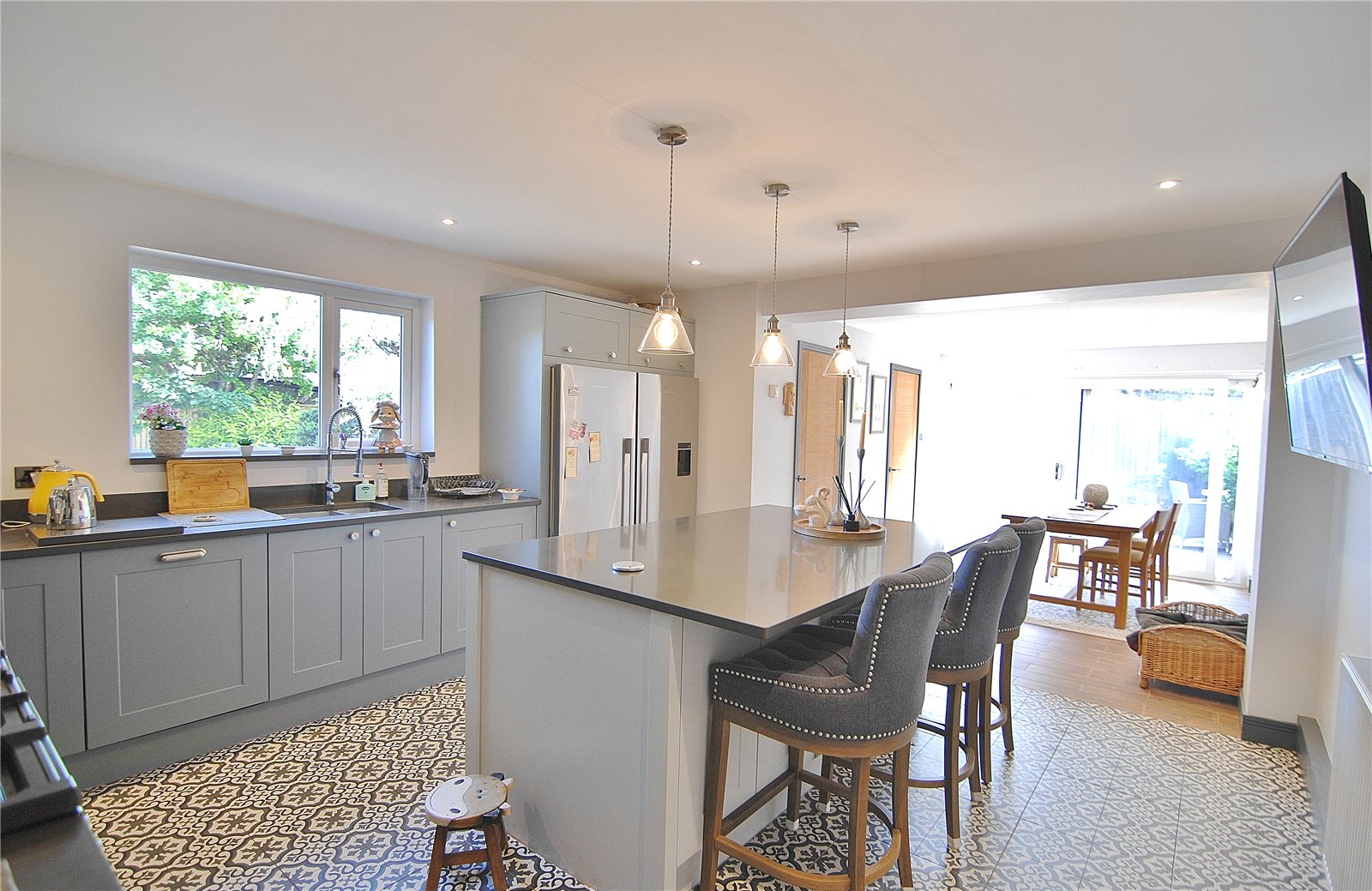 3 bedroom Bungalow for sale in Chalford Hill, Stroud, Gloucestershire