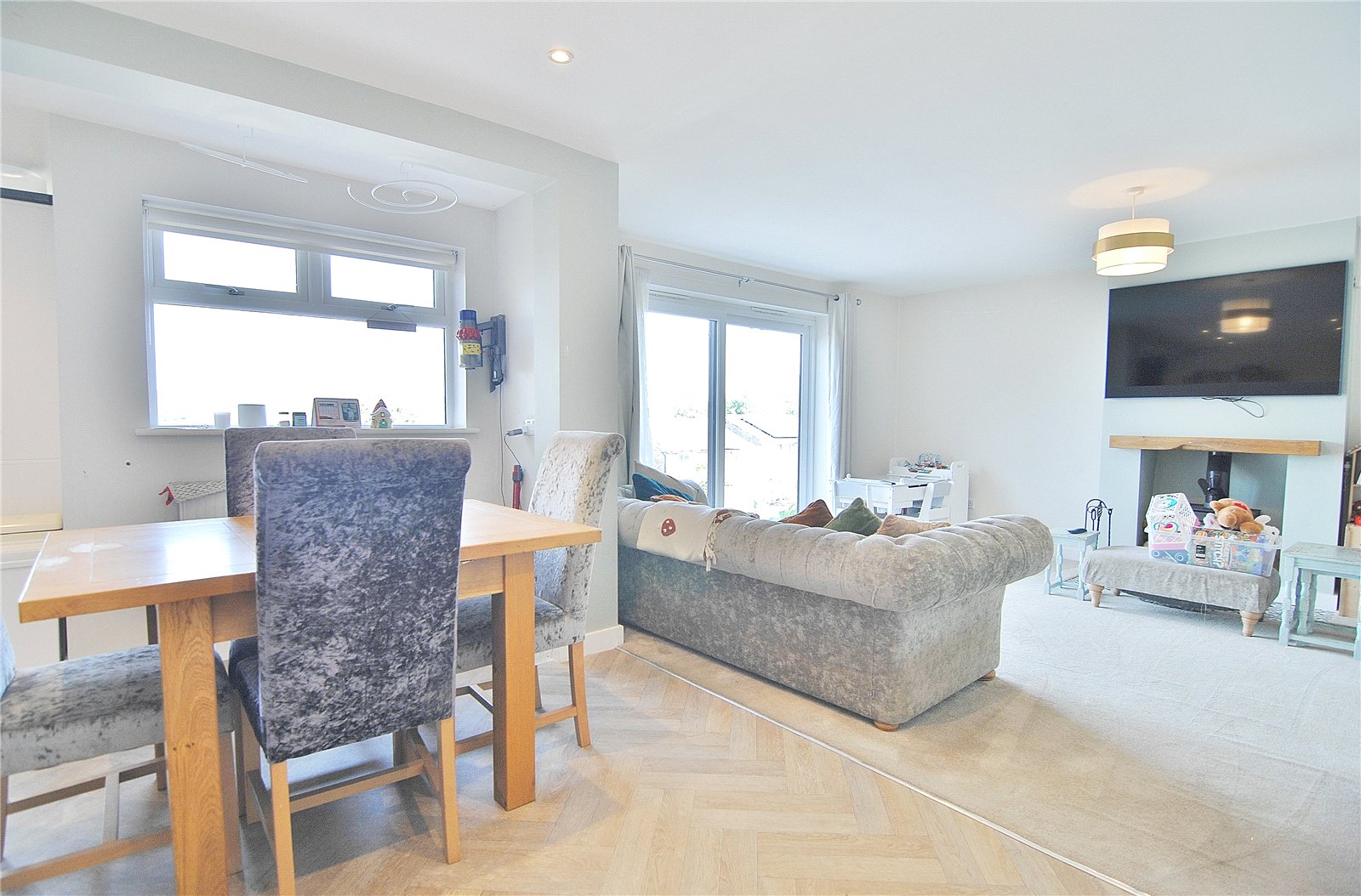 3 bedroom Bungalow for sale in Stroud, Gloucestershire