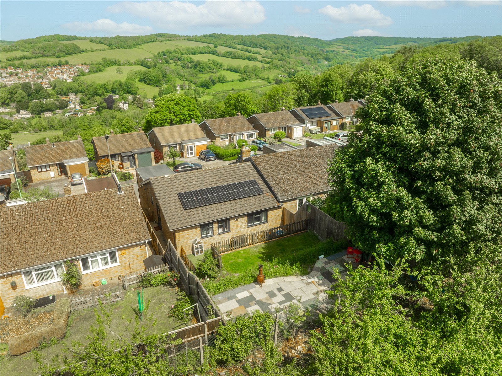 3 bedroom Bungalow for sale in Stroud, Gloucestershire