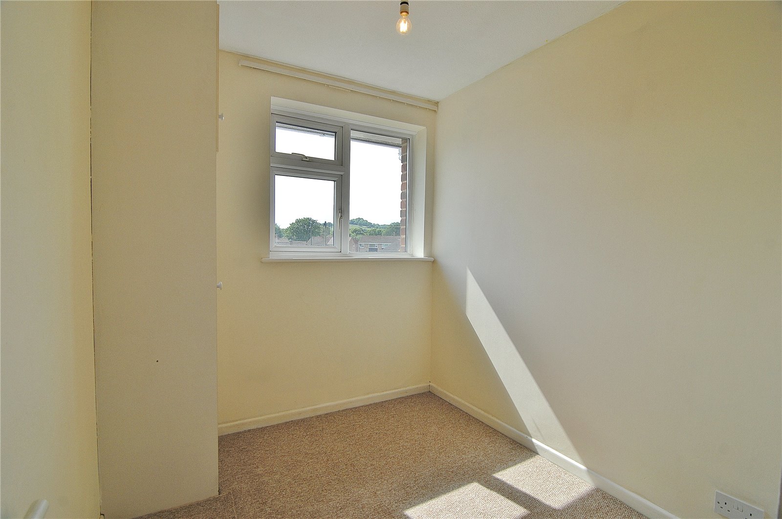3 bedroom House for sale in Cashes Green, Stroud, Gloucestershire