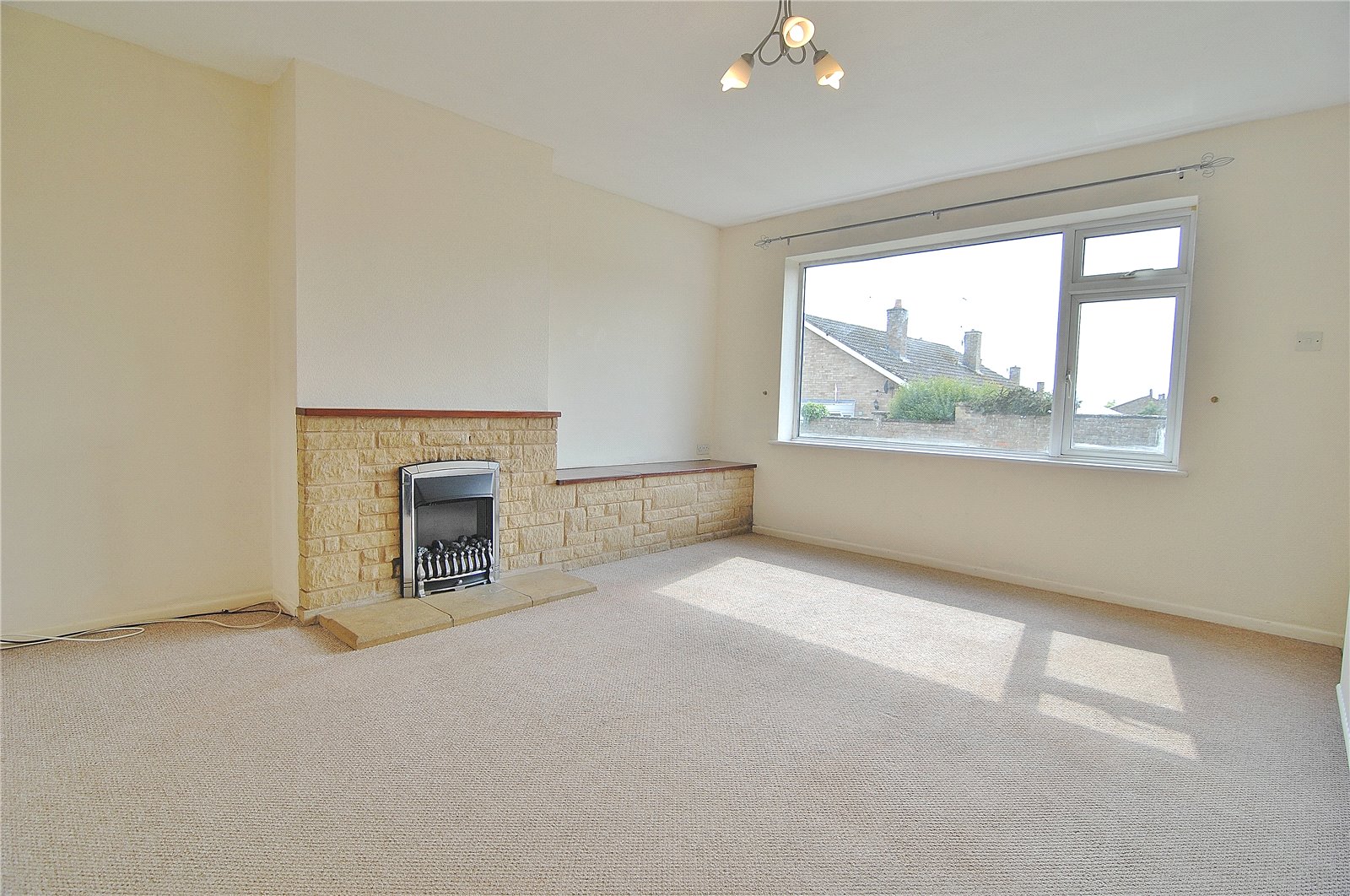 3 bedroom House for sale in Cashes Green, Stroud, Gloucestershire