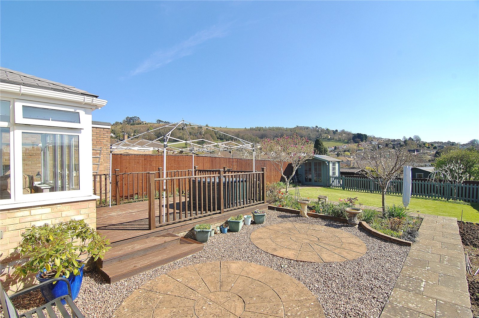 2 bedroom Bungalow for sale in Stroud, Gloucestershire