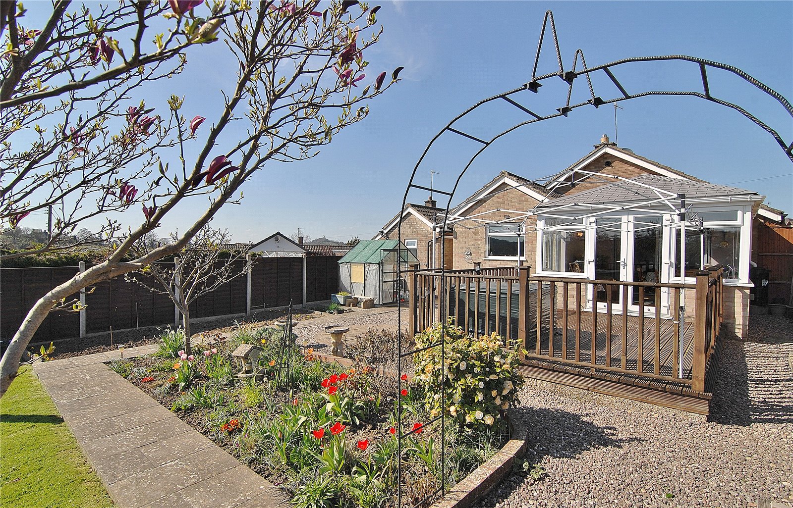 2 bedroom Bungalow for sale in Stroud, Gloucestershire