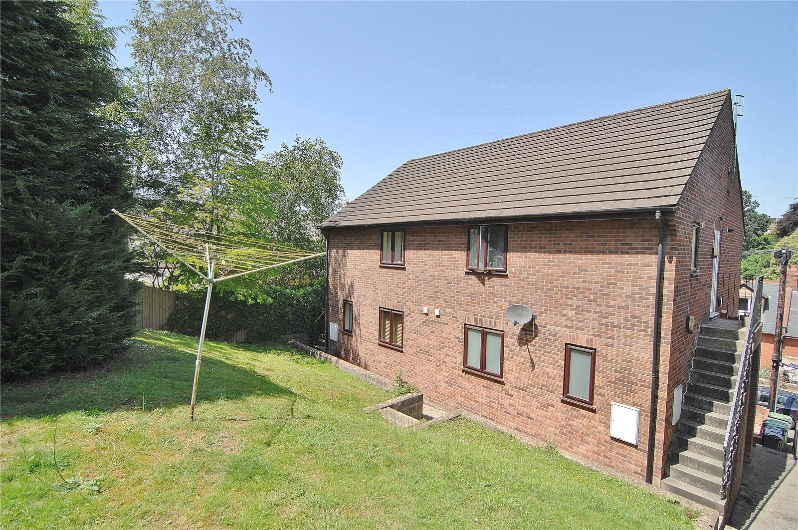 2 bedroom Flat for sale in Stroud, Gloucestershire
