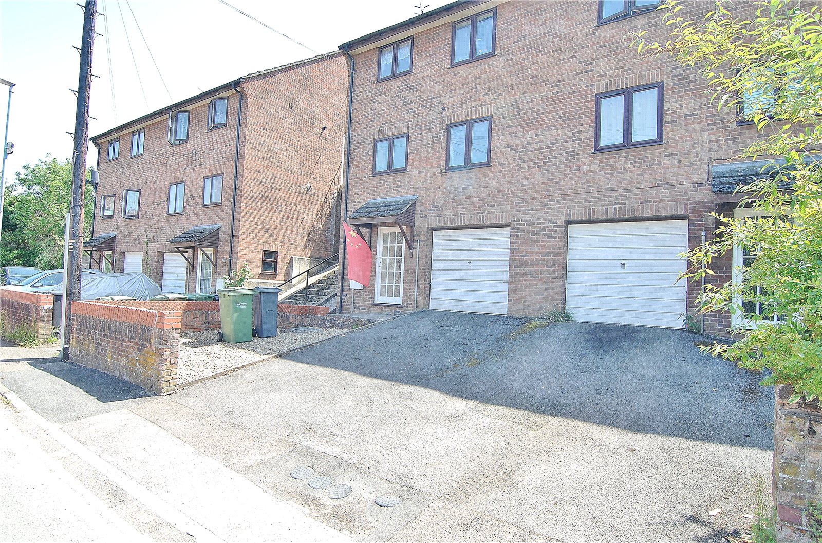 2 bedroom Flat for sale in Stroud, Gloucestershire