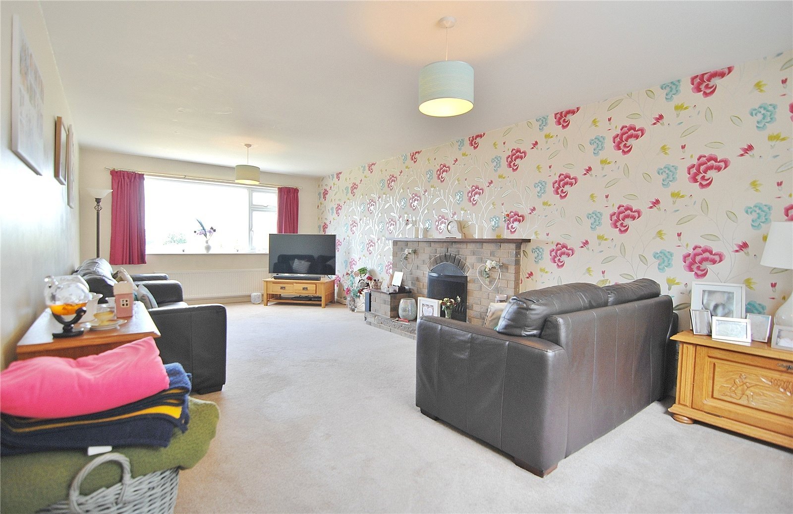 4 bedroom House for sale in Stroud, Gloucestershire