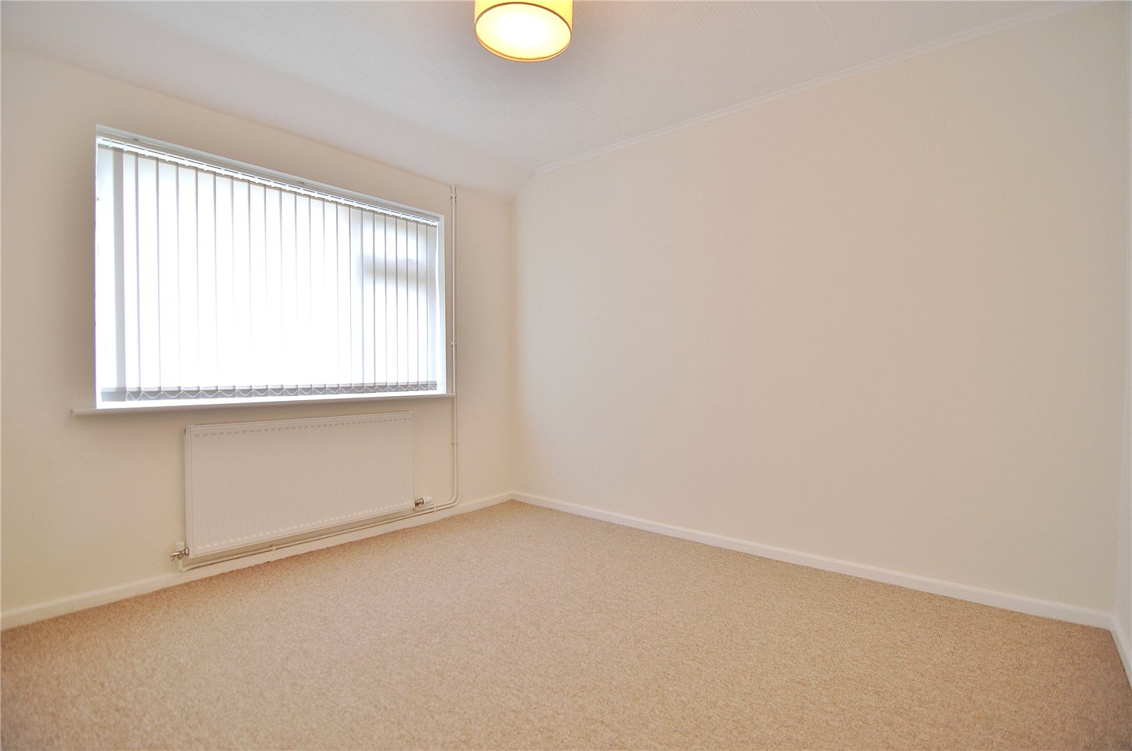3 bedroom Bungalow for sale in Stroud, Gloucestershire