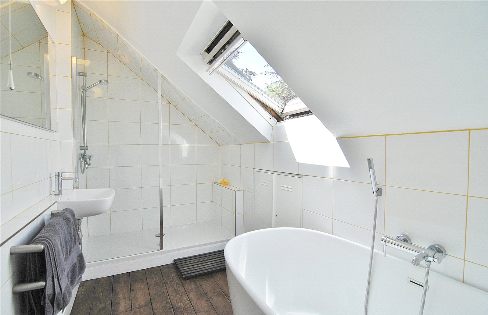 4 bedroom House for sale in Nailsworth, Stroud, Gloucestershire