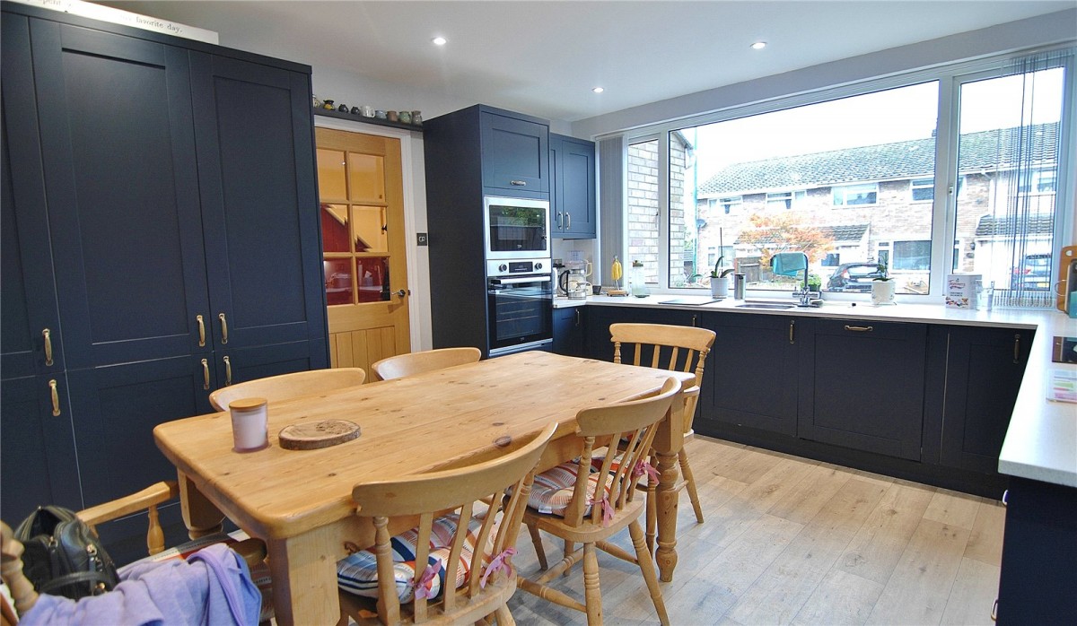 Kings Stanley, Stonehouse