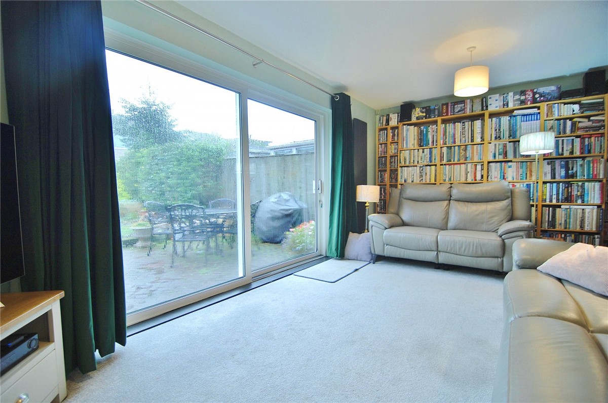 Kings Stanley, Stonehouse