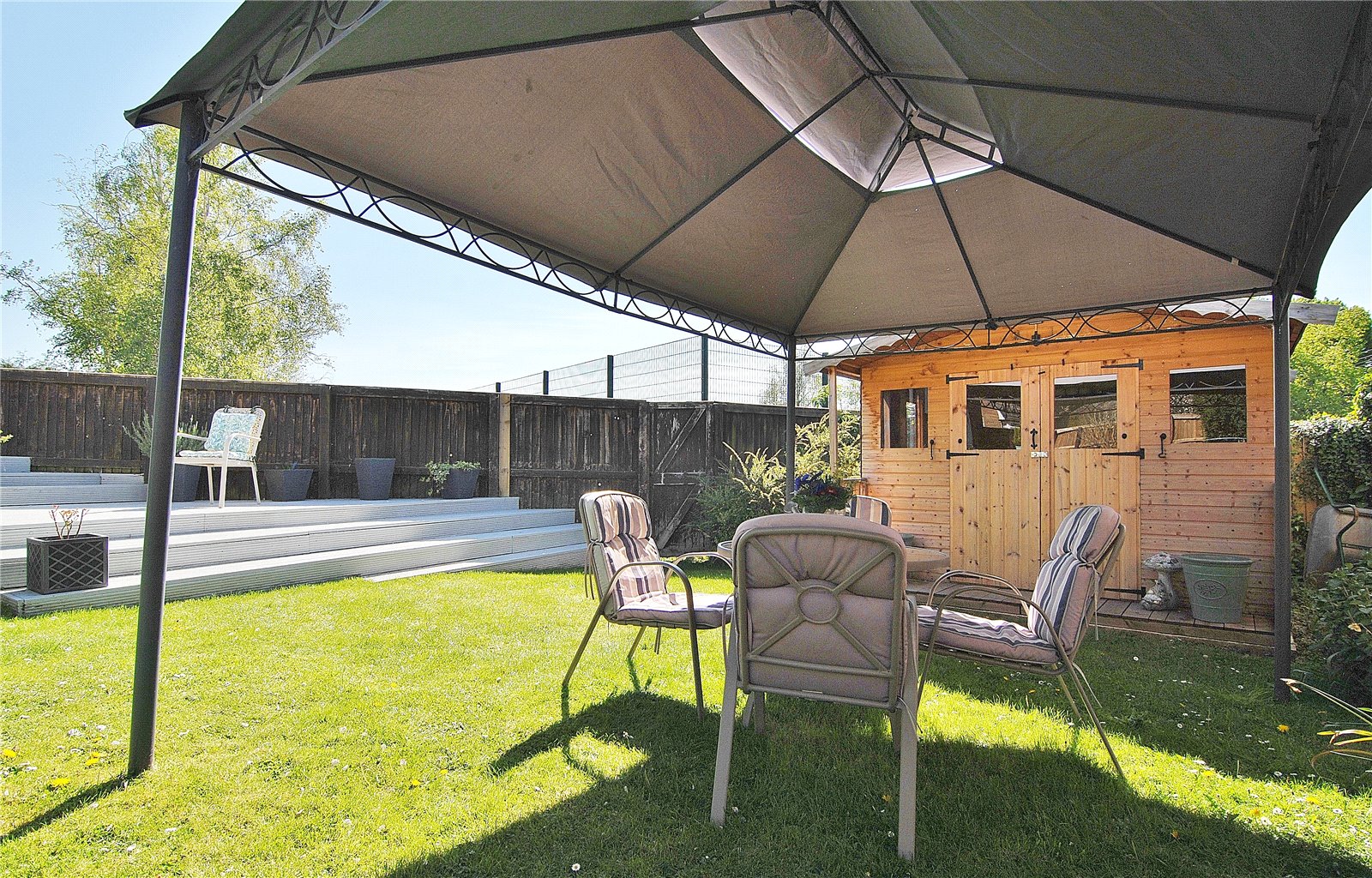 3 bedroom House for sale in Leonard Stanley, Stonehouse, Gloucestershire