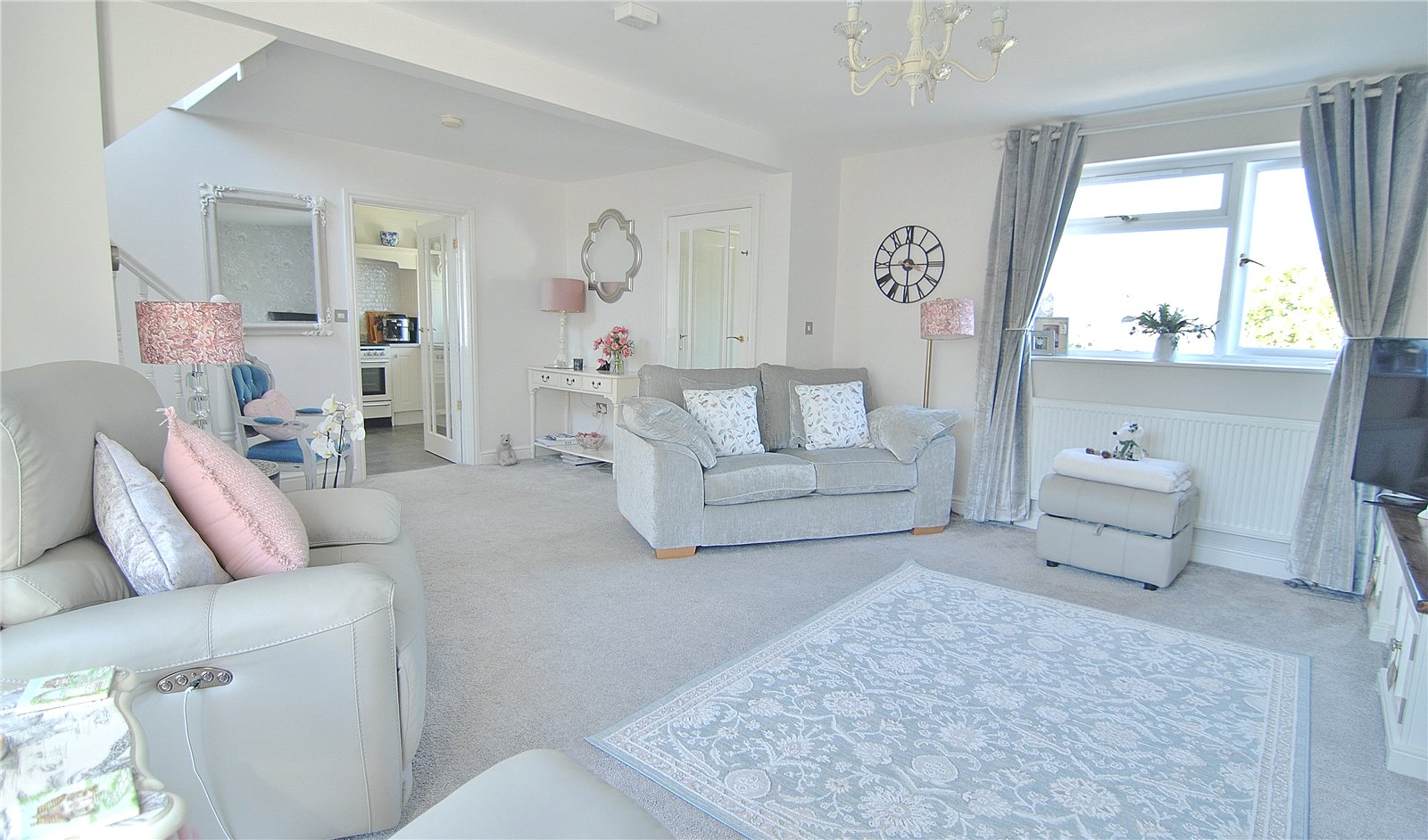 3 bedroom House for sale in Leonard Stanley, Stonehouse, Gloucestershire